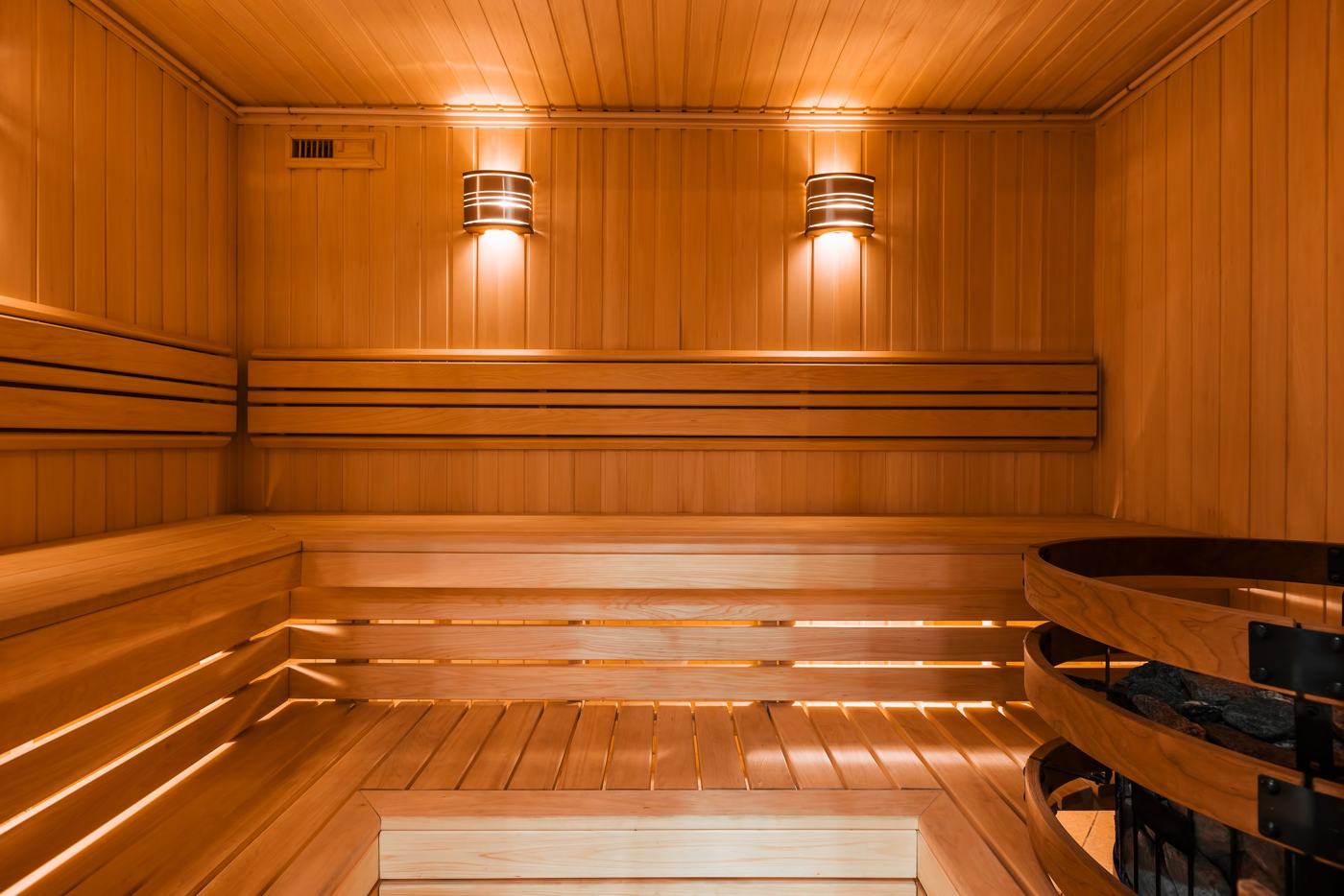Kombinovaná BIO sauna s dreveným obložením v rodinnom dome