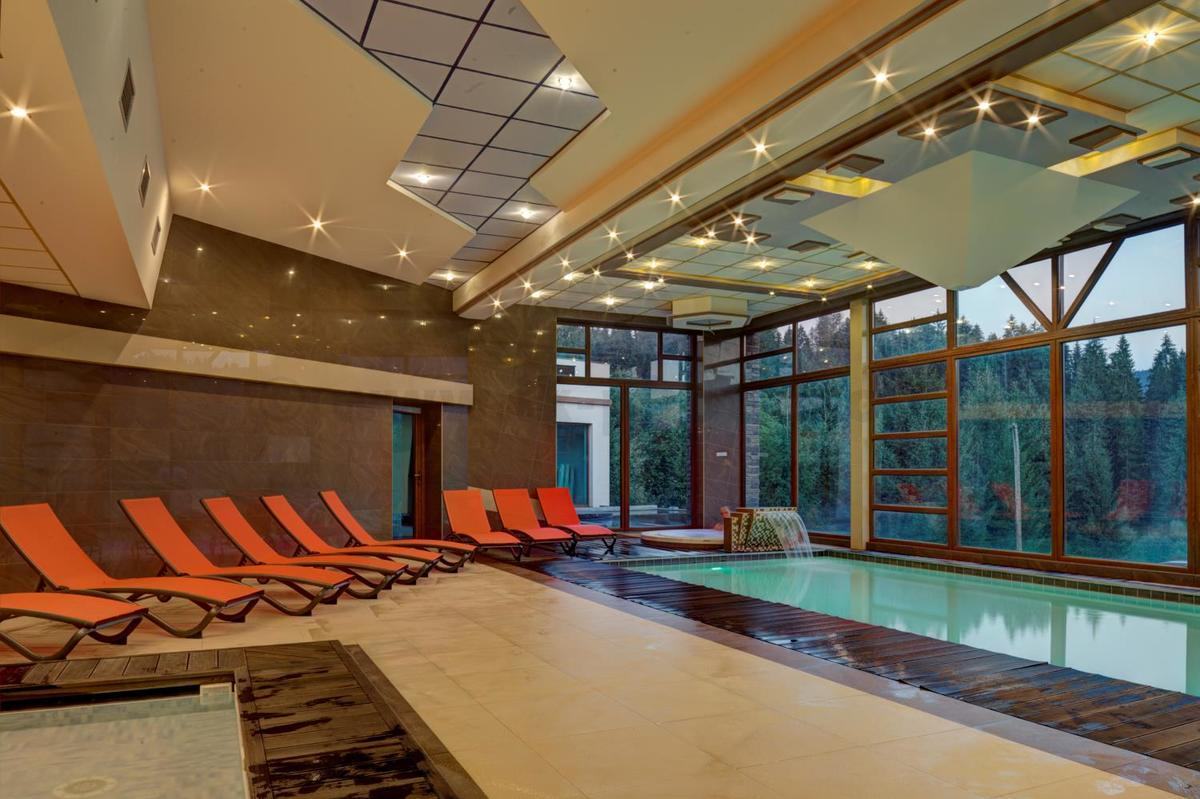 Výrivky a modernizovanie bazéna pre hotel Orava