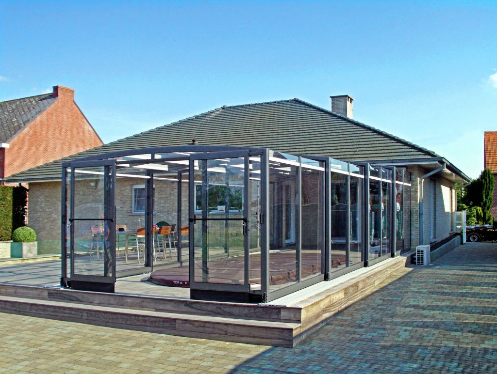 caption for image 1