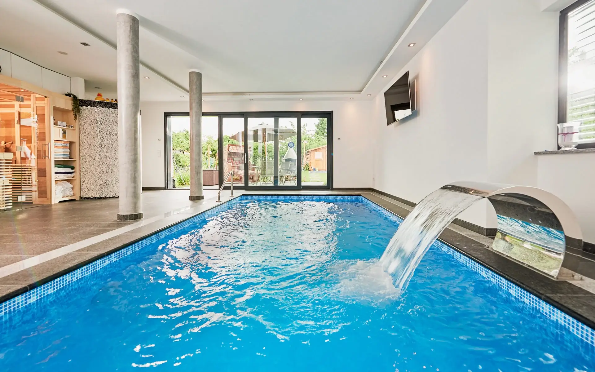 Betónový fóliovaný bazén Renolit Alkorplan BYSANCE BLUE 3000